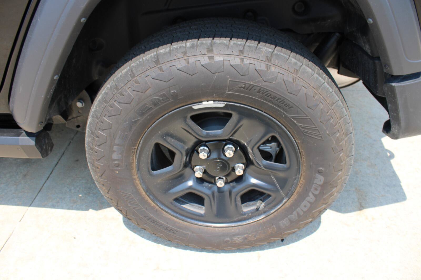 Certified 2024 Jeep Wrangler Unlimited Sport AWD/4WD image 10