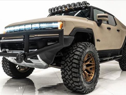 Used 2024 GMC Hummer EV 3X w/ Extreme Off-Road Package image 22