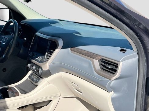 Used 2022 GMC Acadia Denali w/ Denali Ultimate Package image 30