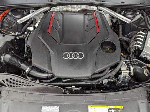 Used 2022 Audi S4 Premium Plus image 29