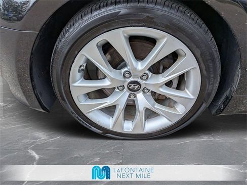 Used 2016 Hyundai Genesis 3.8 image 25