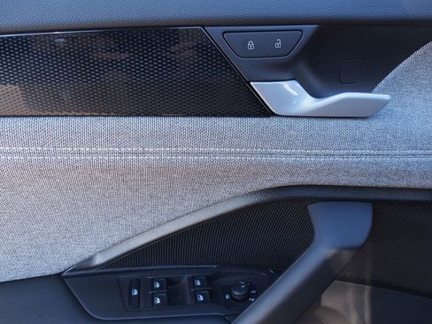 Used 2026 Volkswagen Tiguan S image 19