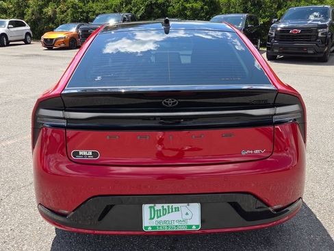 Used 2025 Toyota Prius Plug-In Hybrid w/ Limited Premium Package FWD image 10