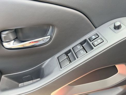 New 2026 Nissan Frontier SV w/ Tow Package image 21