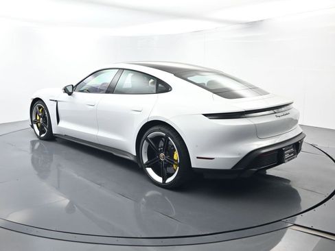 Certified 2020 Porsche Taycan Turbo S image 3