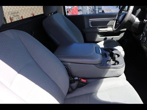 Used 2015 RAM 1500 Express w/ Black Ram 1500 Express Group RWD image 5