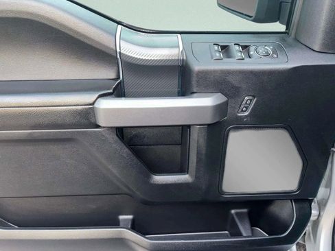 Used 2018 Ford F150 XLT w/ Equipment Group 302A Luxury image 19