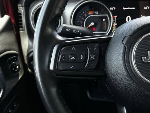Used 2021 Jeep Wrangler Unlimited Sport AWD/4WD image 12