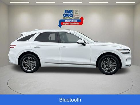 Used 2023 Genesis GV70 2.5T w/ Advanced Package AWD/4WD image 6