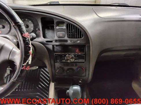 Used 2005 Hyundai Elantra GLS image 12