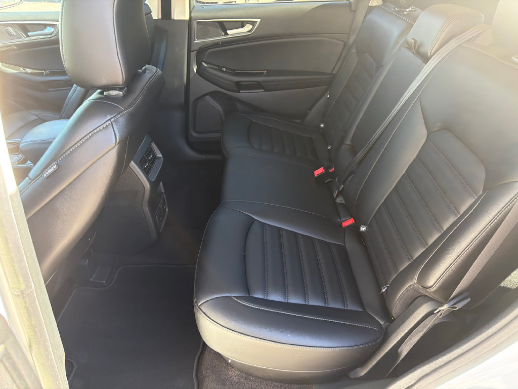 Used 2020 Ford Edge SEL w/ Convenience Package FWD image 21