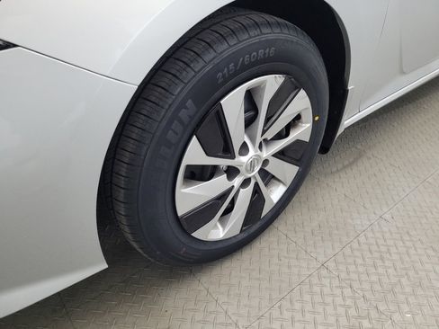 Used 2020 Nissan Altima 2.5 S AWD/4WD image 31