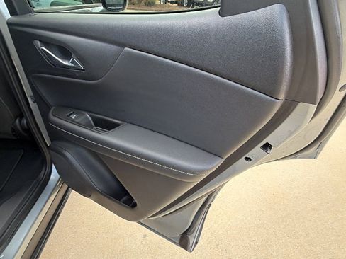 Used 2025 Chevrolet Blazer LT image 21