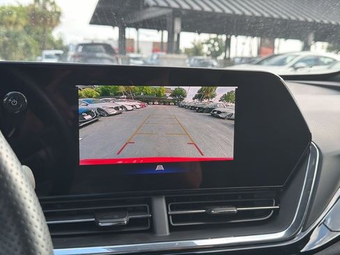 Used 2026 Chevrolet Trax RS FWD image 22
