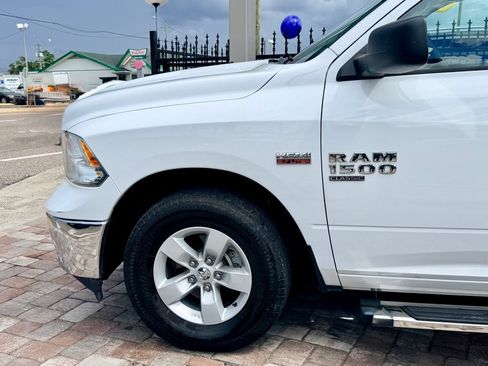 Used 2019 RAM 1500 Tradesman w/ Chrome Appearance Group RWD image 28