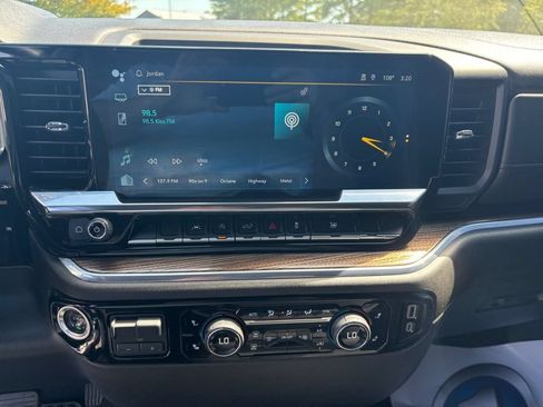 Used 2023 Chevrolet Silverado 1500 RST w/ LPO, Dark Essentials Package AWD/4WD image 21