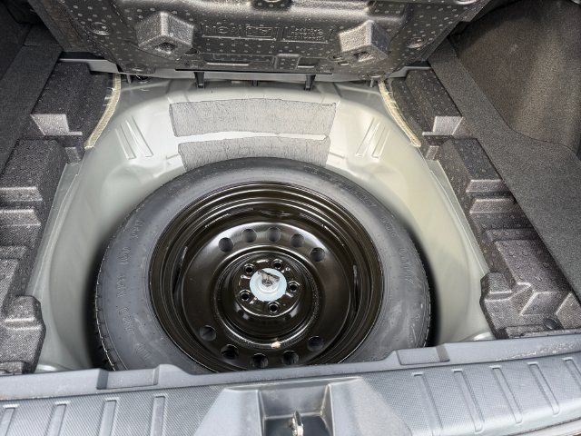 Certified 2025 Subaru Outback Premium AWD/4WD image 19
