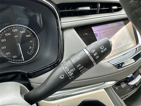 Certified 2022 Cadillac XT5 Premium Luxury image 80