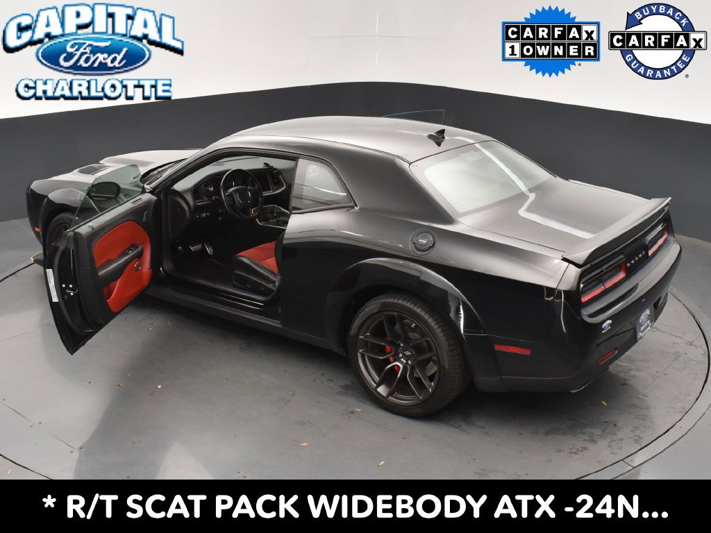Used 2022 Dodge Challenger R/T Scat Pack RWD image 33