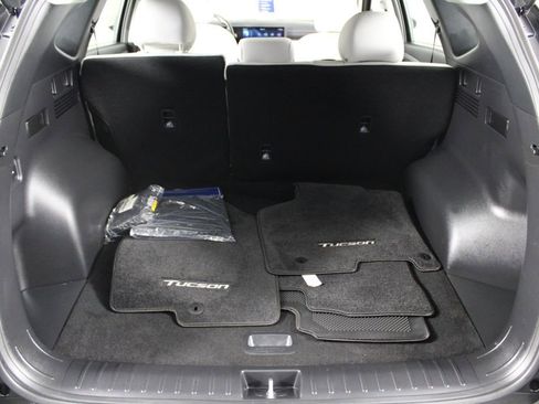 Used 2026 Hyundai Tucson SE FWD image 17