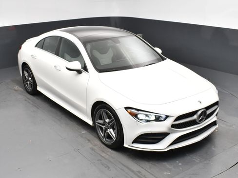 Used 2022 Mercedes-Benz CLA 250 4MATIC w/ AMG Line image 18