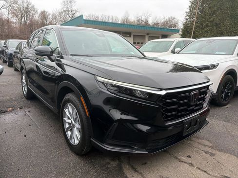 Used 2024 Honda CR-V EX image 3