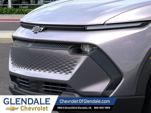 New 2026 Chevrolet Equinox EV LT image 13
