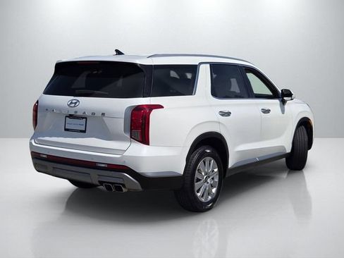 Used 2024 Hyundai Palisade SEL FWD image 4