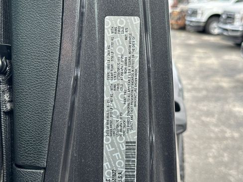 Used 2021 Jeep Gladiator Willys image 28