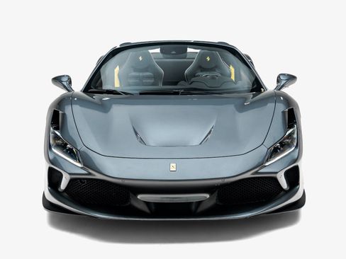 Used 2022 Ferrari F8 Tributo RWD image 10