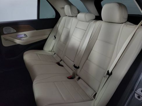 Used 2022 Mercedes-Benz GLE 350 4MATIC image 16