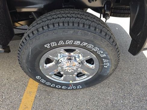 New 2026 RAM 2500 Tradesman AWD/4WD image 8