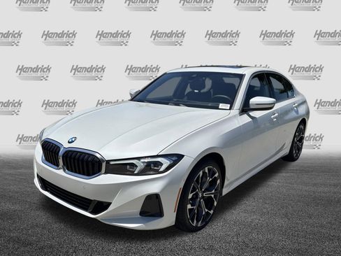 Certified 2025 BMW 330i Sedan RWD image 7