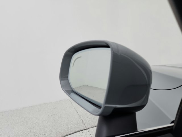New 2025 Volvo XC90 B6 Plus w/ Protection Package Premier AWD/4WD image 27