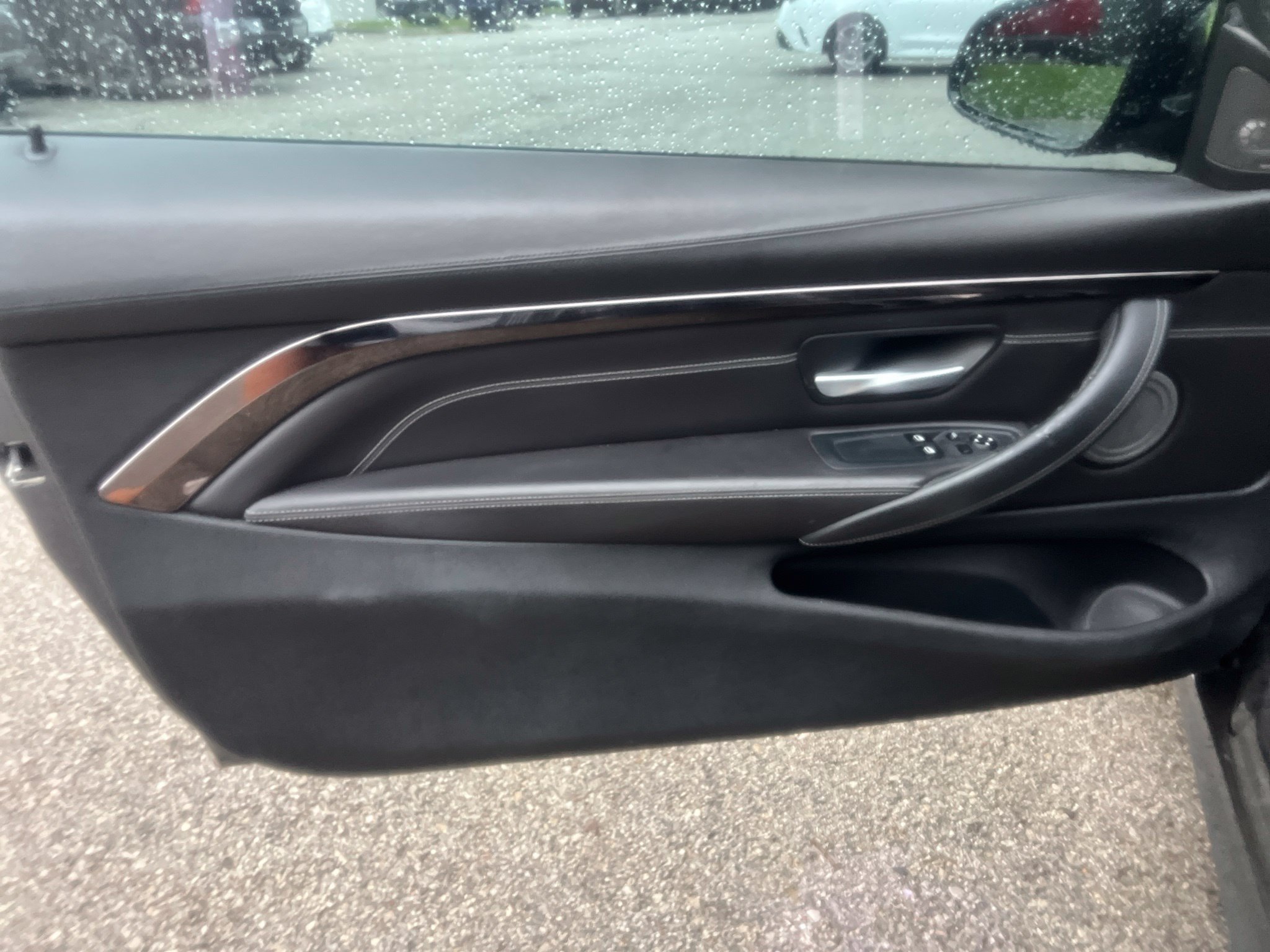 Used 2017 BMW M4 Coupe RWD image 10