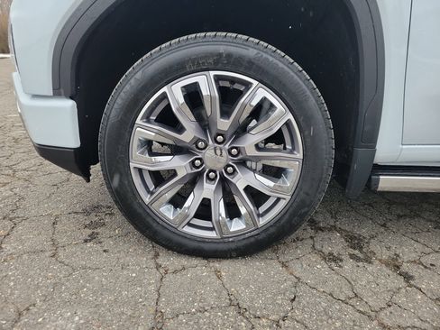 New 2026 GMC Sierra 1500 Denali image 11