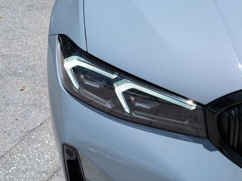 New 2026 BMW 330i Sedan w/ M Sport Package RWD image 10