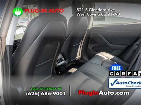 Used 2018 Tesla Model 3 Long Range image 10