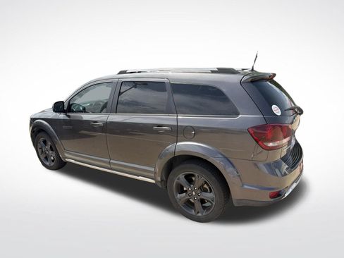 Used 2019 Dodge Journey Crossroad FWD image 9