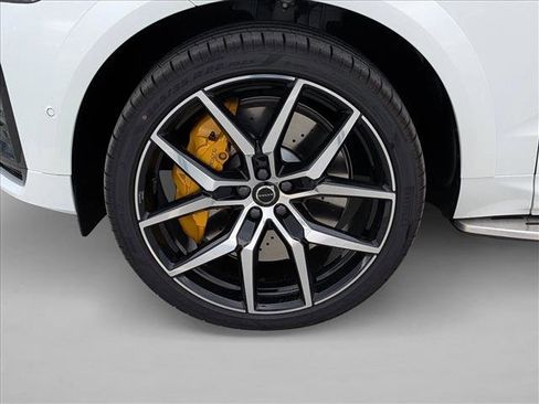 New 2026 Volvo XC60 T8 Polestar w/ Protection Package Premier image 10