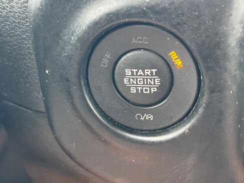 Certified 2021 Jeep Gladiator Overland w/ Popular Equipment Package image 24