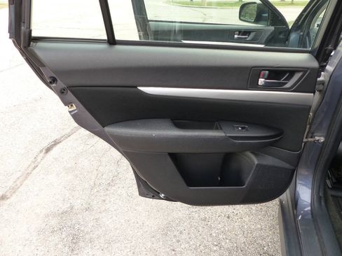 Used 2014 Subaru Outback 2.5i w/ Popular Package #1A AWD/4WD image 33