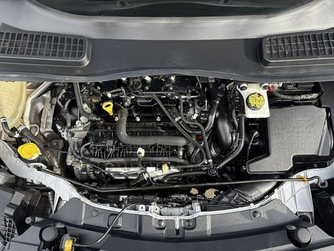 Used 2018 Ford Escape SE image 27