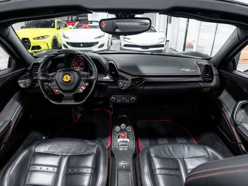 Used 2012 Ferrari 458 Spider RWD image 36