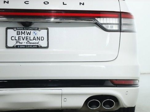 Used 2023 Lincoln Aviator Black Label w/ Jet Package image 46