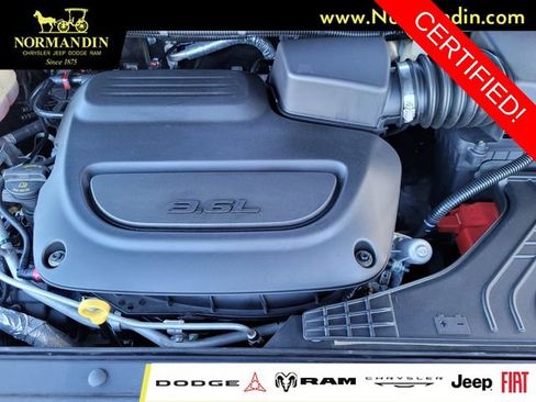 Certified 2023 Chrysler Pacifica Touring-L FWD image 20