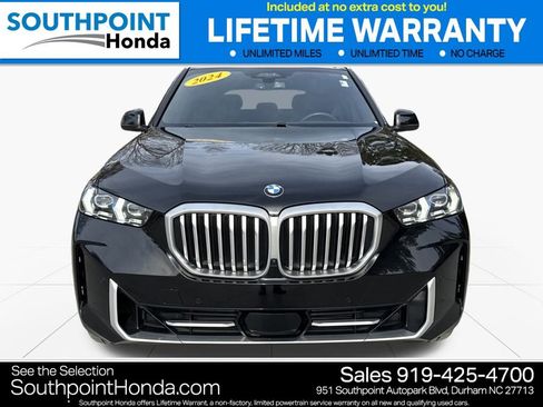 Used 2024 BMW X5 xDrive40i w/ Premium Package image 2