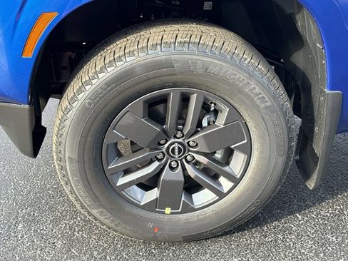 New 2026 Nissan Frontier SV image 12