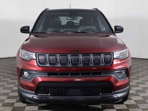 Used 2022 Jeep Compass Altitude w/ Sun and Sound Group image 11