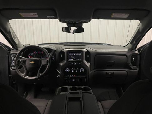 Used 2023 Chevrolet Silverado 1500 Custom AWD/4WD image 29